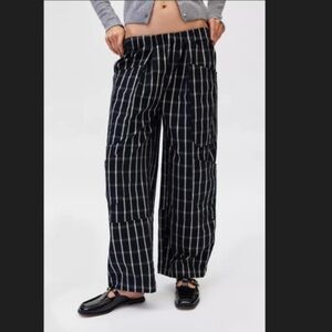 BDG Urban Outfitters "Charlie Gingham" low-rise wide-leg pants Women's sz SMALL